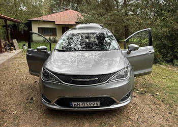 Super komfortowy,auto prywatne,hak,LPG