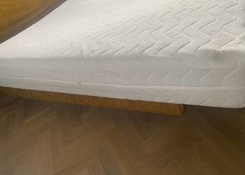 Bardzo gruby materac 30 cm 160x200 jak nowy