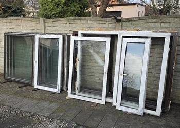 Okna z demontażu okazja okno białe brązowe