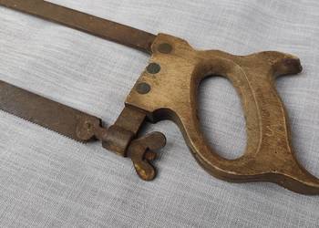 Stara piła do metalu