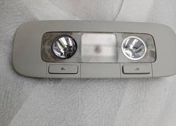 Lampka podsufitkowa wrwnętrzna vw passat b6