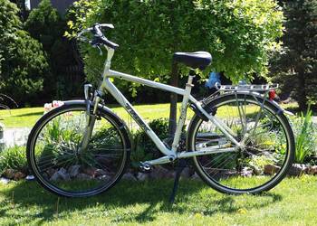 Rower miejski TREK Navigator T700 Deore LX 28"