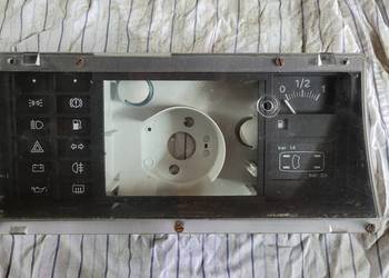 Nieużywana obudowa licznika Fiat 126p FL 87-93 oryginał darmowa wysyłka!