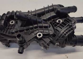 VOLVO XC40 OBUDOWA TERMOSTATU 31439559