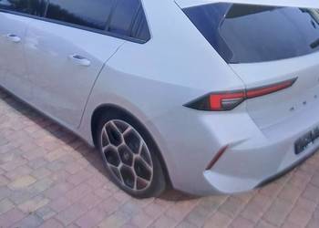 Opel Astra  1.2 benzyna turbo 96kW. Ultimate pakiet