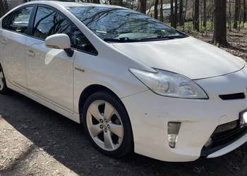 Toyota Prius 1.8 hybryda- bezwypadkowy