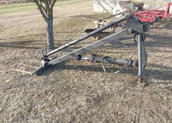 Sprzedam tura (ładowacz na tył )