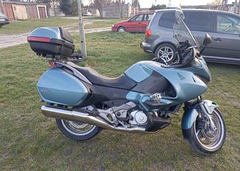 Sprzedam motocykl Honda NTV700