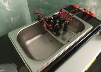 Czyszczenie sprawdzenie wtryskiwaczy benzyny, mycie gaźników i części