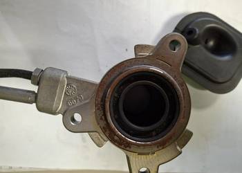 Ford Mondeo  2000- łożysko  siłownik hydrauliczny