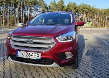 Ford Kuga 2019 RubyRed 60.200 km