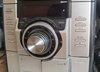 Wieża Sony. Polecam.