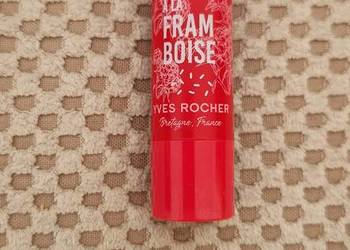 Balsam do ust pomadka szminka ochronna Yves Rocher Malina
