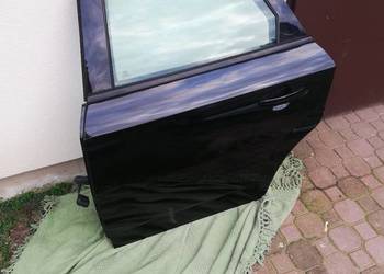 Cztery Drzwi ford mondeo  mk4  g6