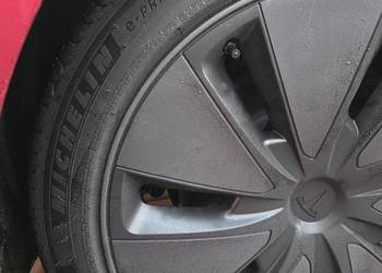 4 opony letnie Michelin e-primacy 235/45R18 do Tesla 3