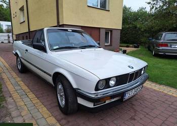 BMW Seria 3 325i 170 KM Klasyczny kabriolet z 1989 roku