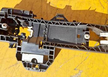 MERCEDES W204 MECHANIZM KLAMKI DRZWI PRZÓD TYŁ A2047600834