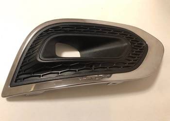 Renault Kadjar prawa kratka zderzaka 261A20664R oryginał