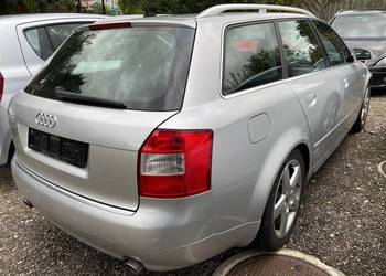 Audi A4 B6 B7 S4 Avant uszczelka klapy bagażnika oryginalna