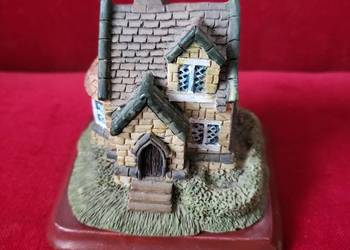 Figurka  miniatura  mały  , liliput -  DOMEK  lata 60 /70  .