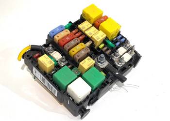 SKRZYNKA BEZPIECZNIKÓW CITROEN C4 PICASSO II Minivan 1.6 120KM MODUŁ