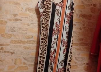 (42/XL) Dłuższa koszulka nocna z Londynu, sukienka plażowa