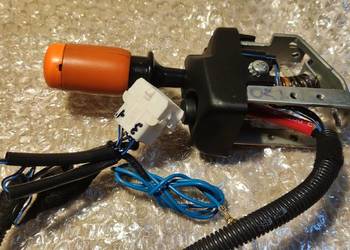 Dźwignia rewersu Valtra V33687000