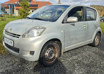 Daihatsu Sirion Daihatsu sirion 1,0 II (2004-) Daihatsu Sirion Daihatsu sirion 1,0 II (2004-)