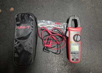 UNI-T UT204 + Cyfrowy miernik cęgowy 600A + futerał + sondy pomiarowe