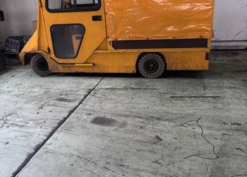 Wózek akumulatorowy platformowy Volk EFW 1