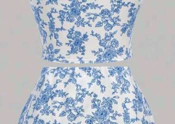 Elegancki niebiesko-biały komplet