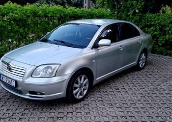 Toyota AVENSIS 2005 Srebrma - Stan B.D.