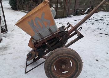 Rozsiewacz nawozu kos