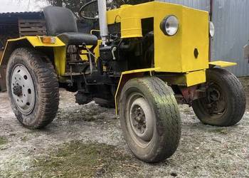 Sprzedam ciągnik s12