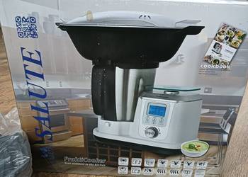 Robot kuchenny muticooker