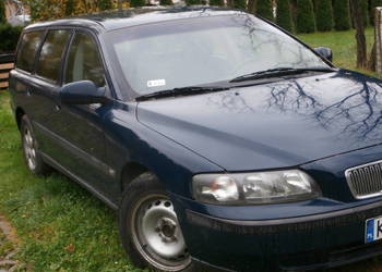 Sprzedam Volvo V70 II 2.4 2000r
