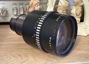 Meyer-Optik Orestegor 4 / 200 z 15 listkową przysłoną na części