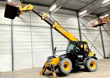 Ladowarka teleskopowa JCB 550-140