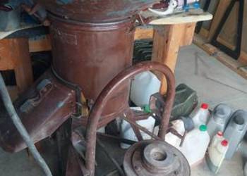 Śrutownik bąk do mielenia zboża