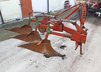 Pługi 3 skibowe Kverneland Resor w oryginale