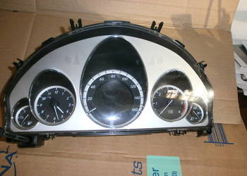 Mercedes W212 licznik zegar 2129005104