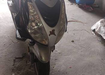 Sprzedam motocykl skuter stan dobry
