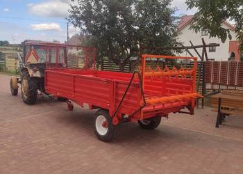 Przyczepka 4 tony rozrzutnik obornika 1 osiowy