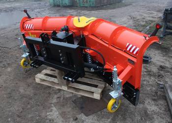 Pług strzałkow ŚNIEŻNY szerokość 2.4 m– MODEL 2 (PS24M2)