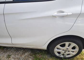 Drzwi Lewy Tył Opel Karl Kolor GAZ 0DD Kompletne