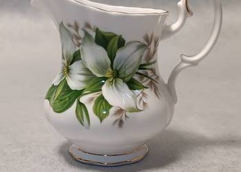 ROYAL ALBERT TRILLIUM Mlecznik Dzbanek na mleko England