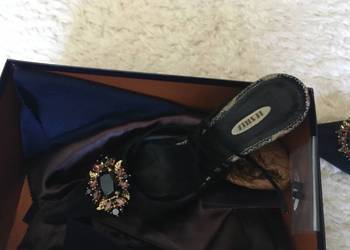 Piękne klaki wyjściowe Lezilla