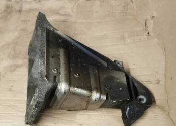 Łapa mocowanie silnika BMW E39 m52 m54 prawa