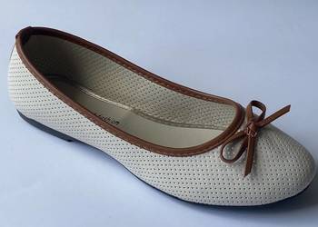 Beżowe baleriny z kokardą rozmiar 36 (AK10)