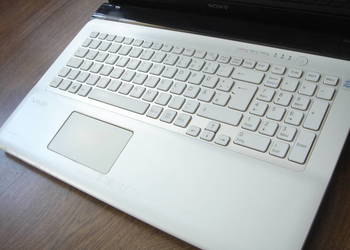 Sony Vaio Sve171 17,3 4GB/2020M/320GB/W10